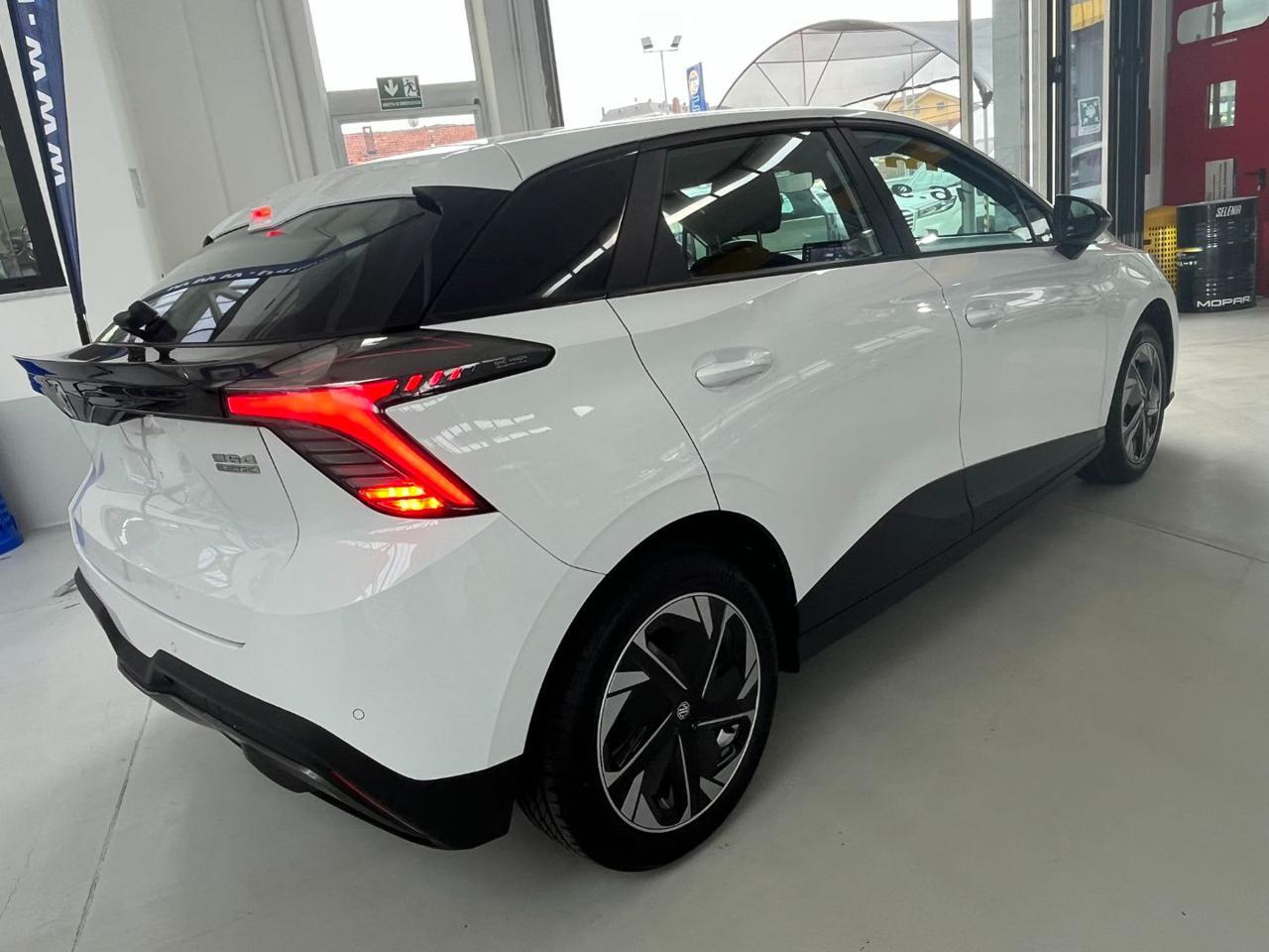 MG MG4 MG4 Standard 49 KWh