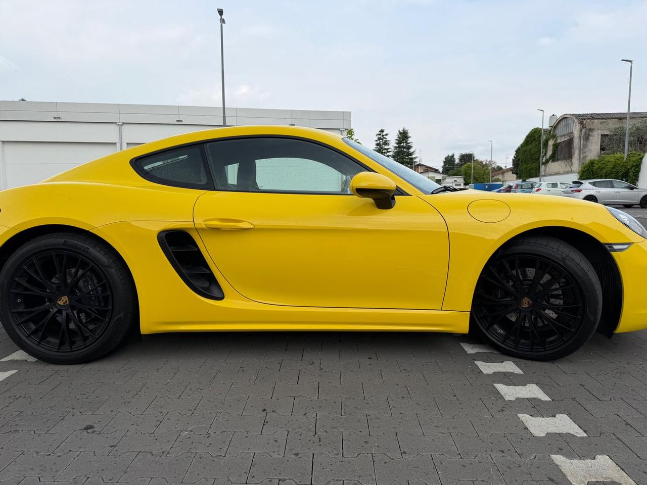 Porsche Cayman 718 2.0 Style Edition #10761