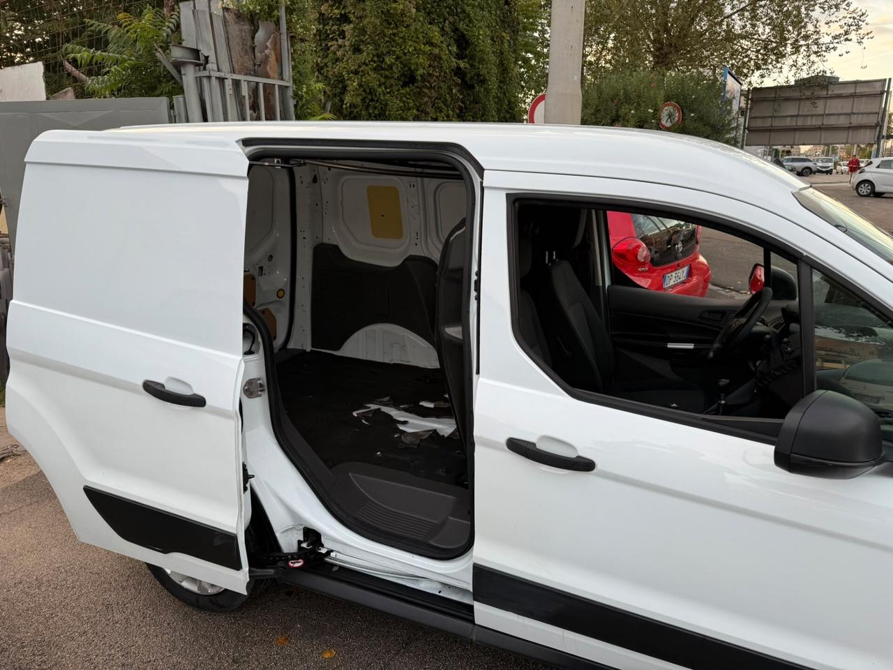 Ford CONNECT TRANSIT 1.5TDCI 2019 MOTORE REVISIONATO!