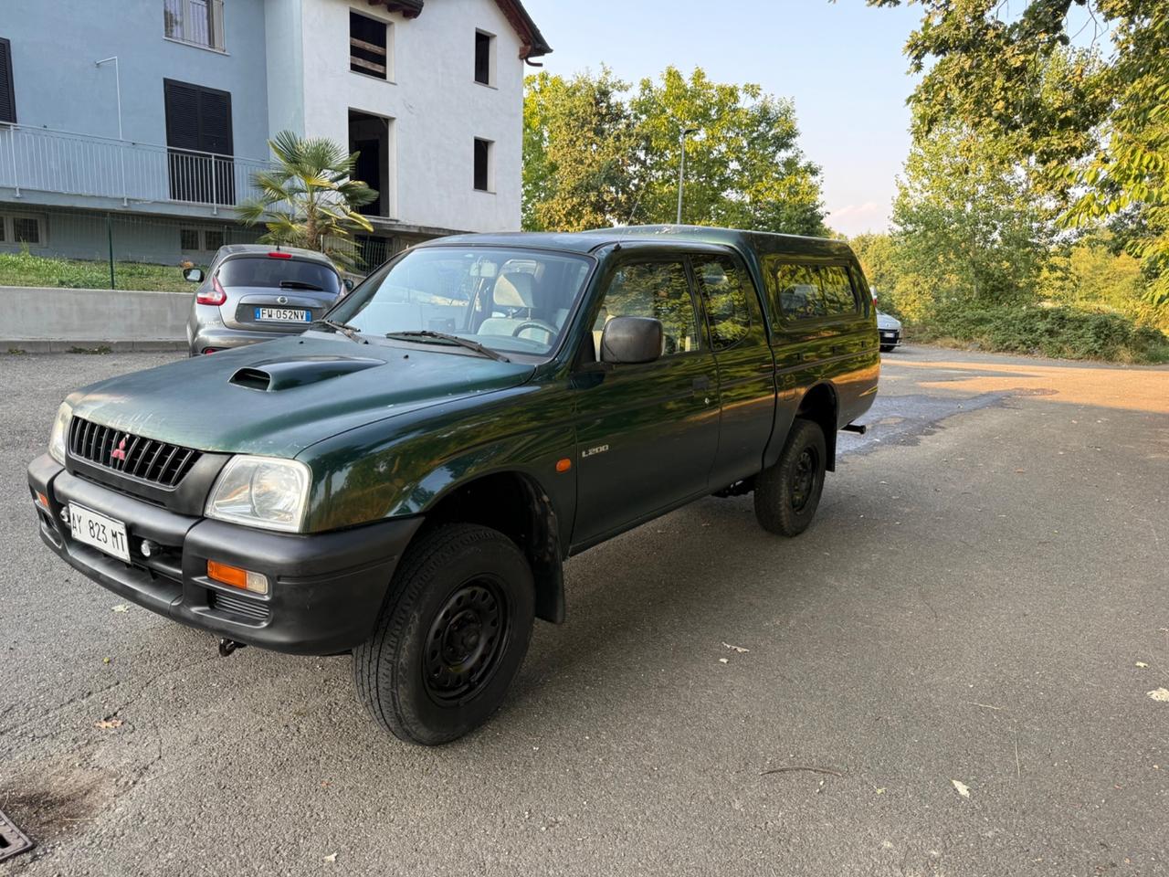 Mitsubishi L200 2.5 TDI 4WD Club Cab Pick-up GLX