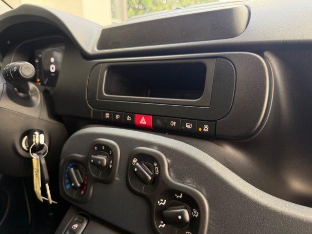 FIAT Panda 1.0 FireFly S&S Hybrid Pop da ?139,00 mensili