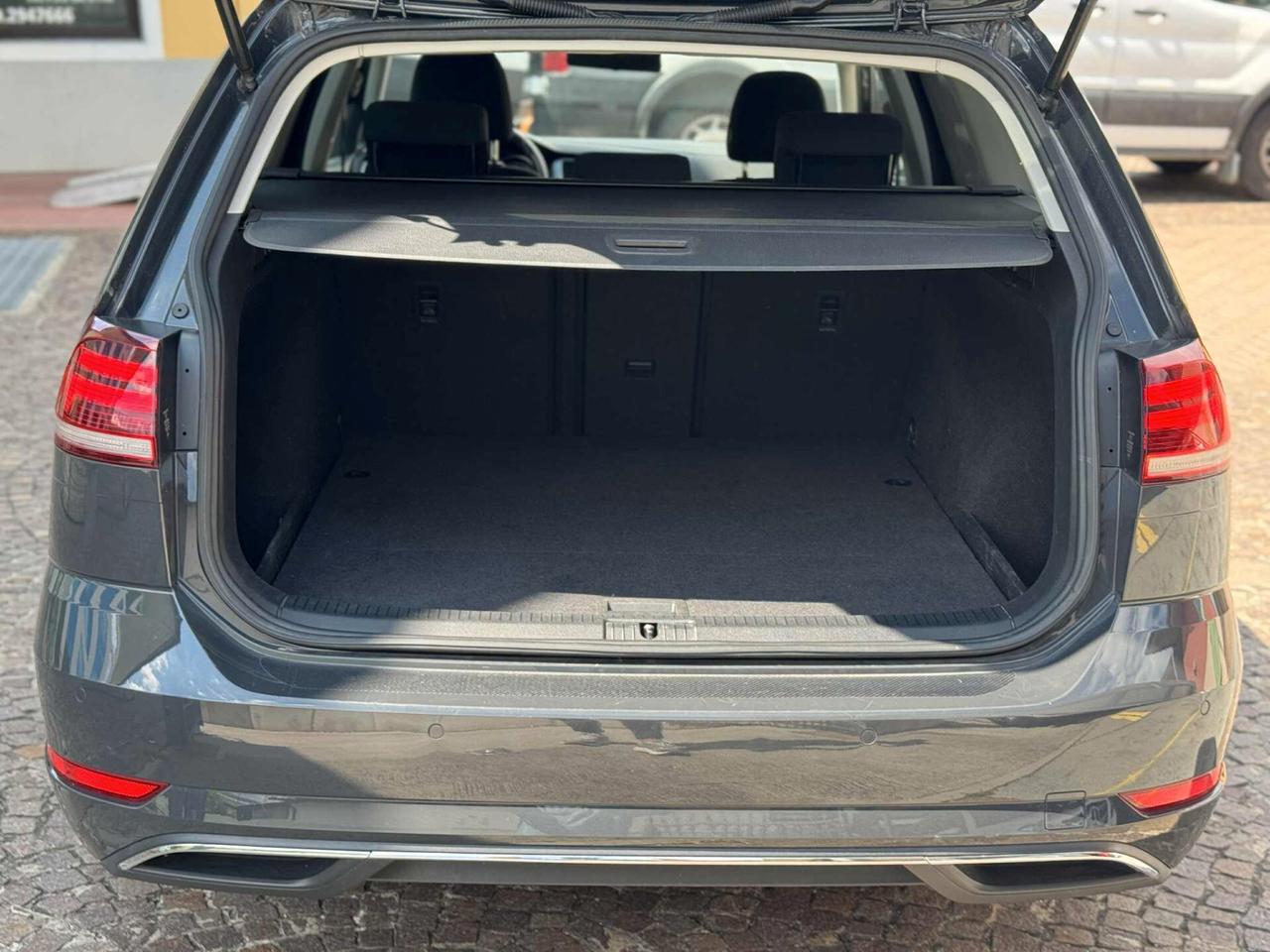 Volkswagen Golf Variant 1.6 TDI 115CV DSG 5p. Business BlueMotion Technology