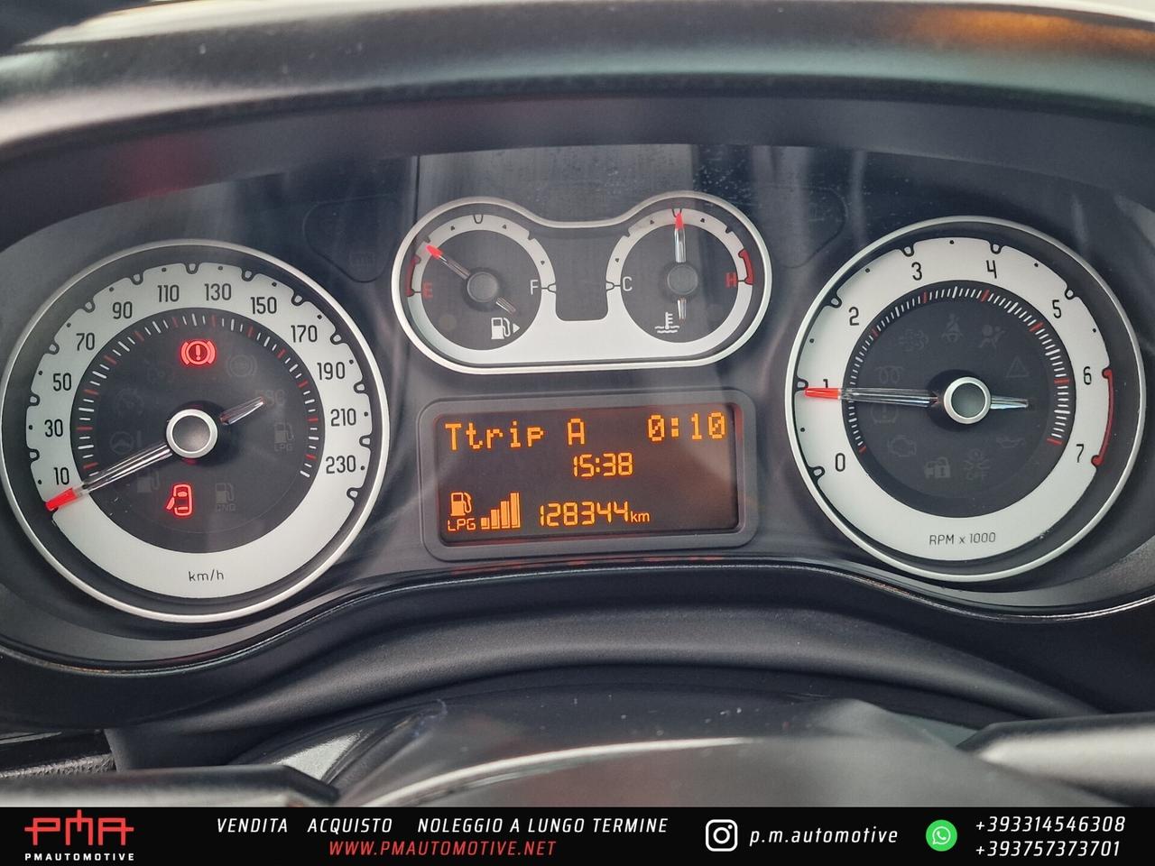 Fiat 500L 1.4 T-Jet 120 CV GPL Trekking 1 propriet