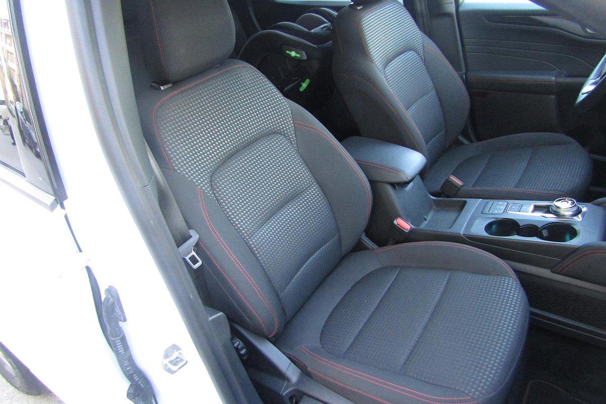 FORD Kuga 1.5 EcoBlue 120 CV aut. 2WD ST-Line