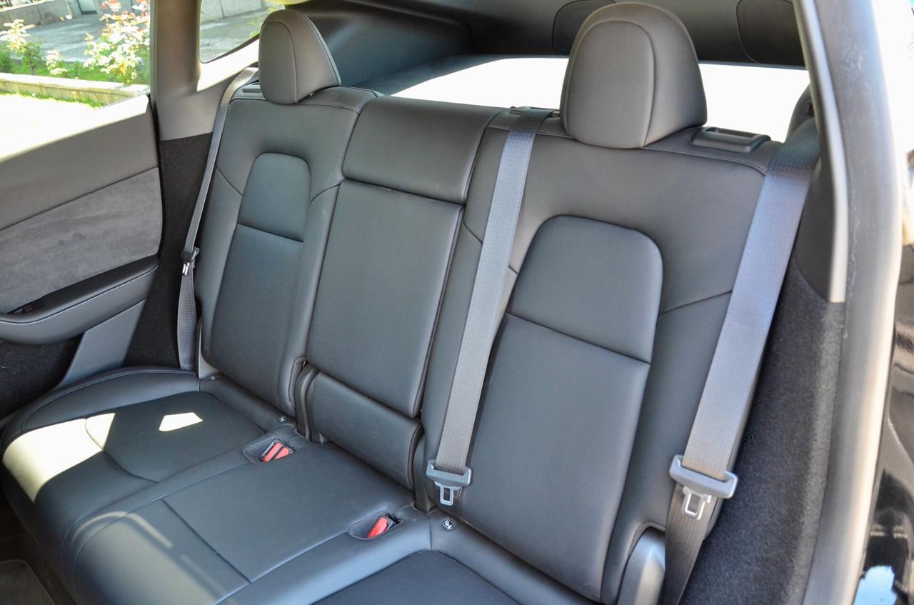 TESLA MODEL Y PERFORMANCE DUAL MOTOR 460cv AWD, PREZZO REALE, IVA 100%, UNICOPROPRIETARIO, PERMUTE