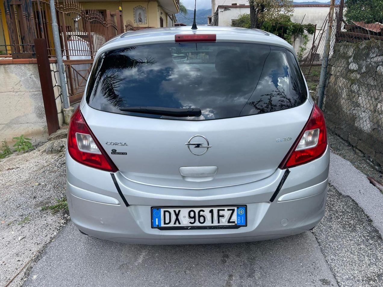 Opel Corsa 5 Porte Corsa 5p 1.2 Edition Gpl-tech 80cv LEGGI