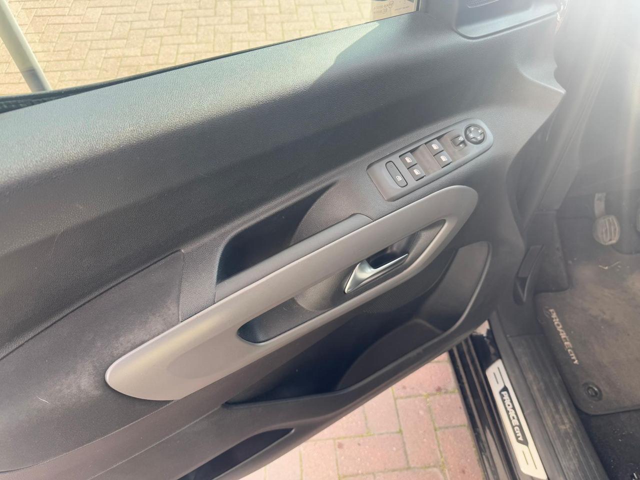 Toyota Proace Executive 1.2 Turbo #10219