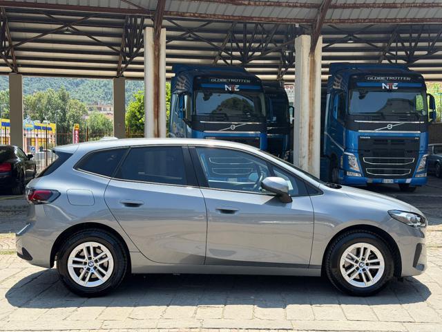 BMW 220 i 48V Active Tourer