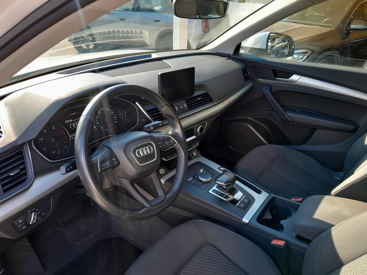 Audi Q5 50 TDI quattro tiptronic Business