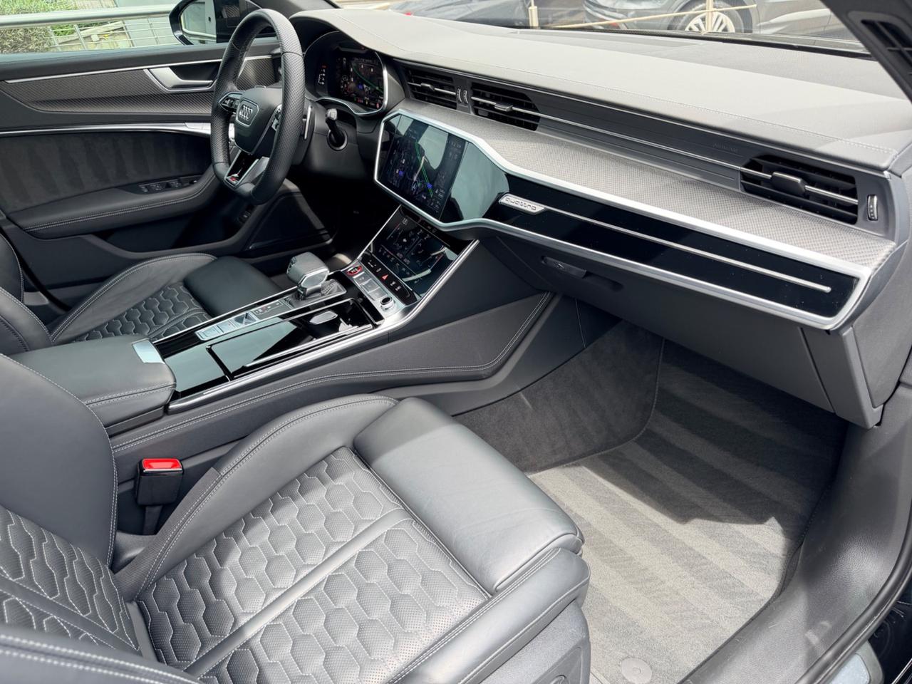Audi RS6 RS 6 Avant 4.0 TFSI V8 quattro tiptronic Performance