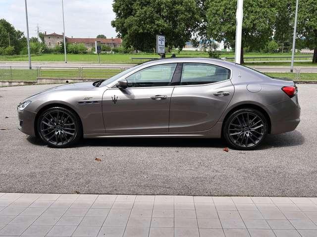 Maserati Ghibli Hybrid 330 CV MY21