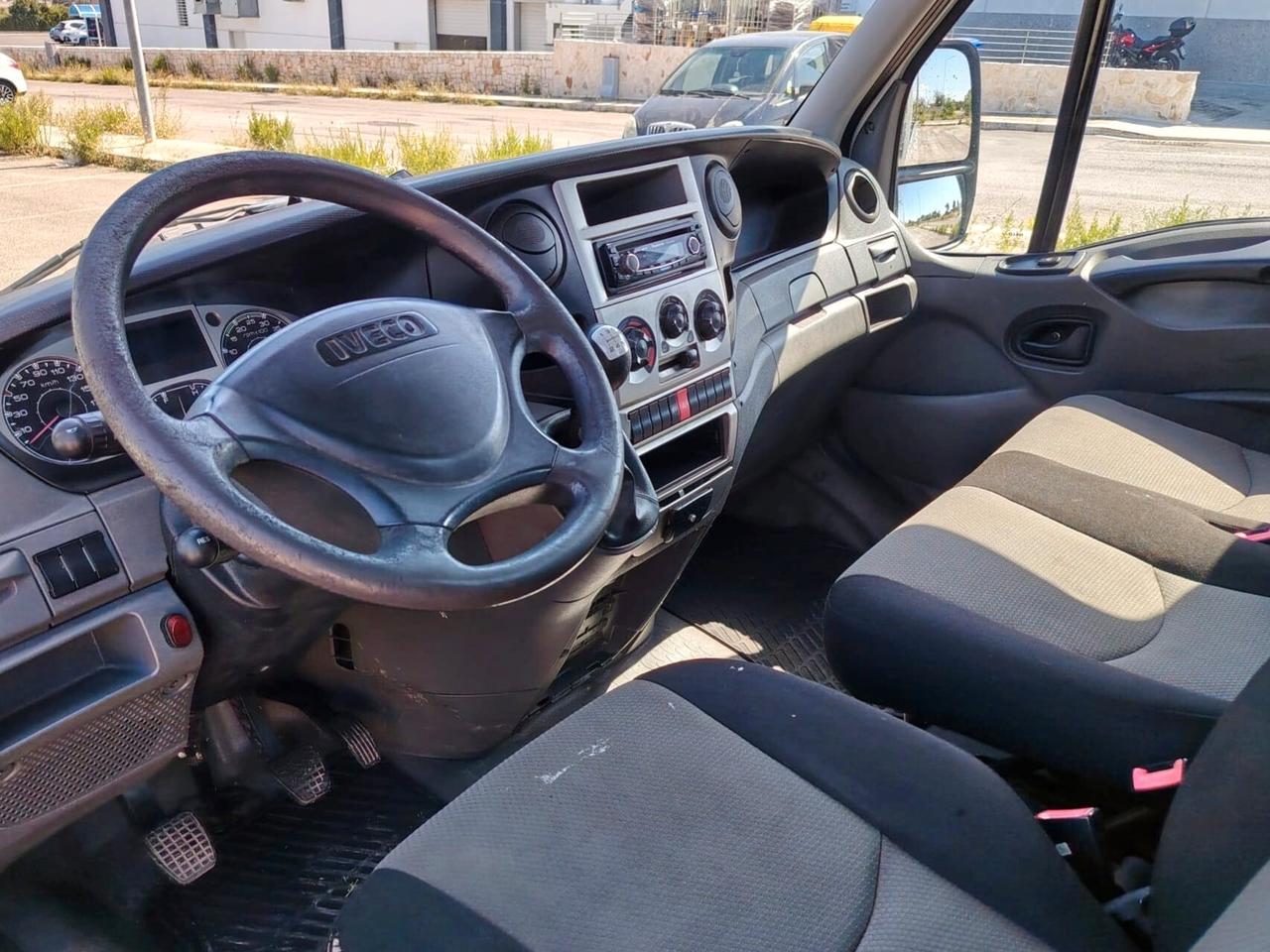IVECO ECODAILY 35S11 2.3 cc