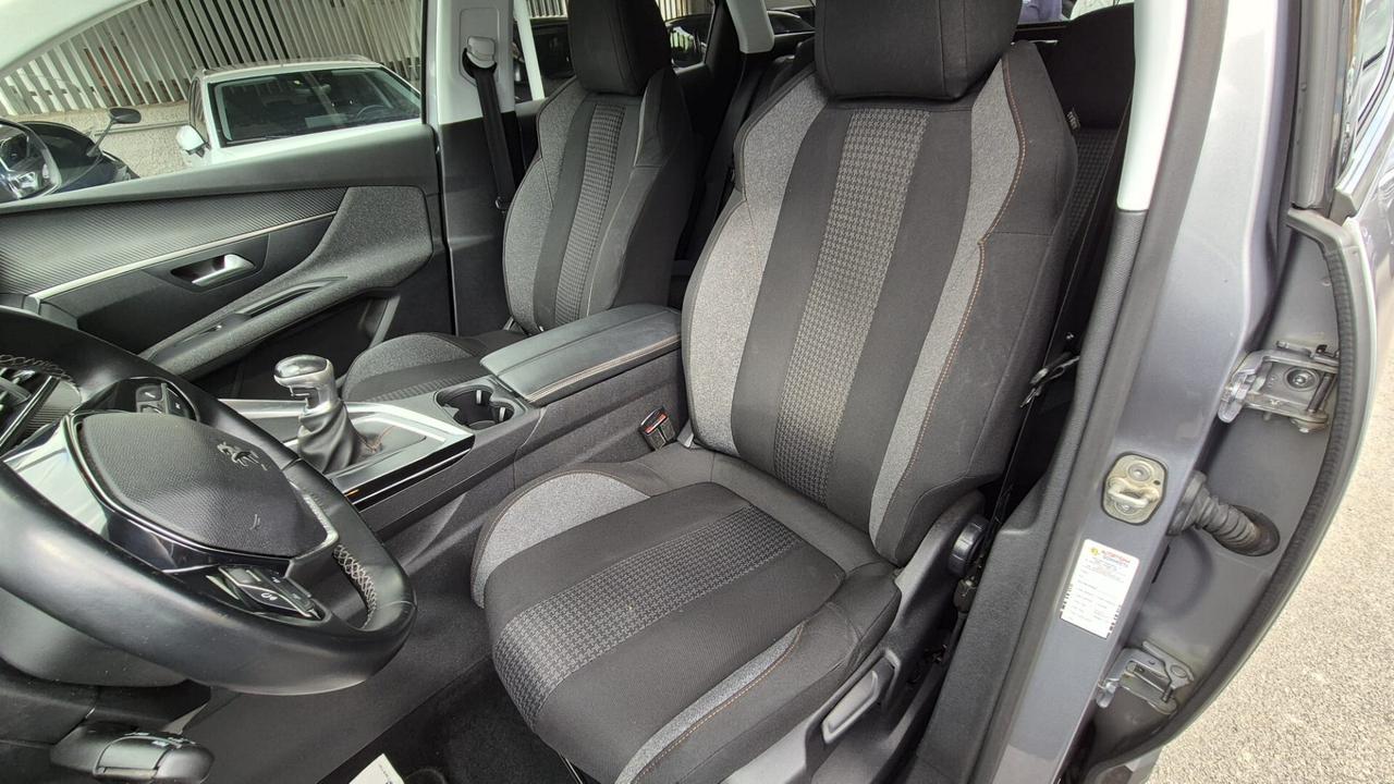 Peugeot 3008 BlueHDi 130 S&S Allure