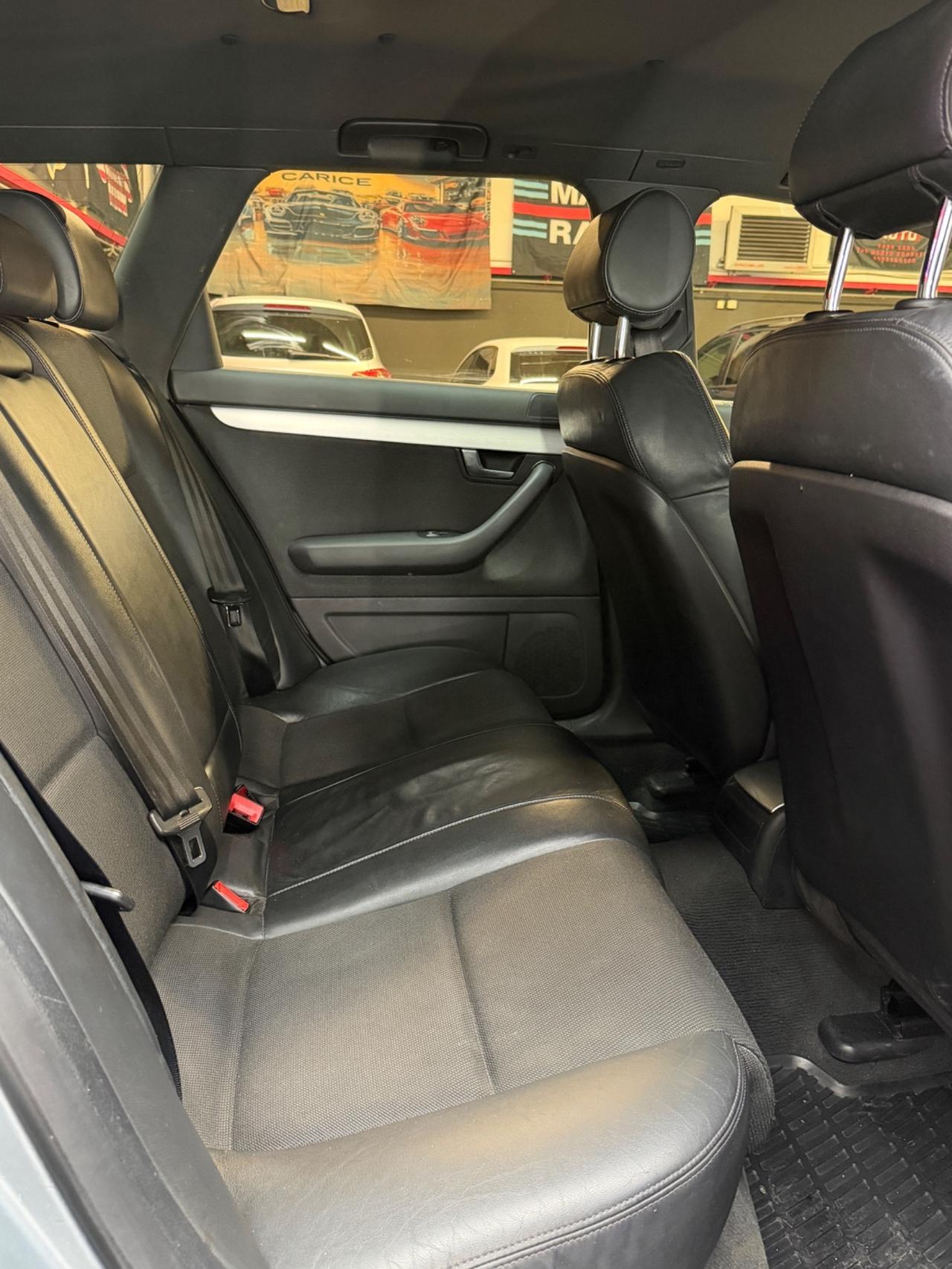 Audi A4 2.0 TDI F.AP. Avant quattro Top plus