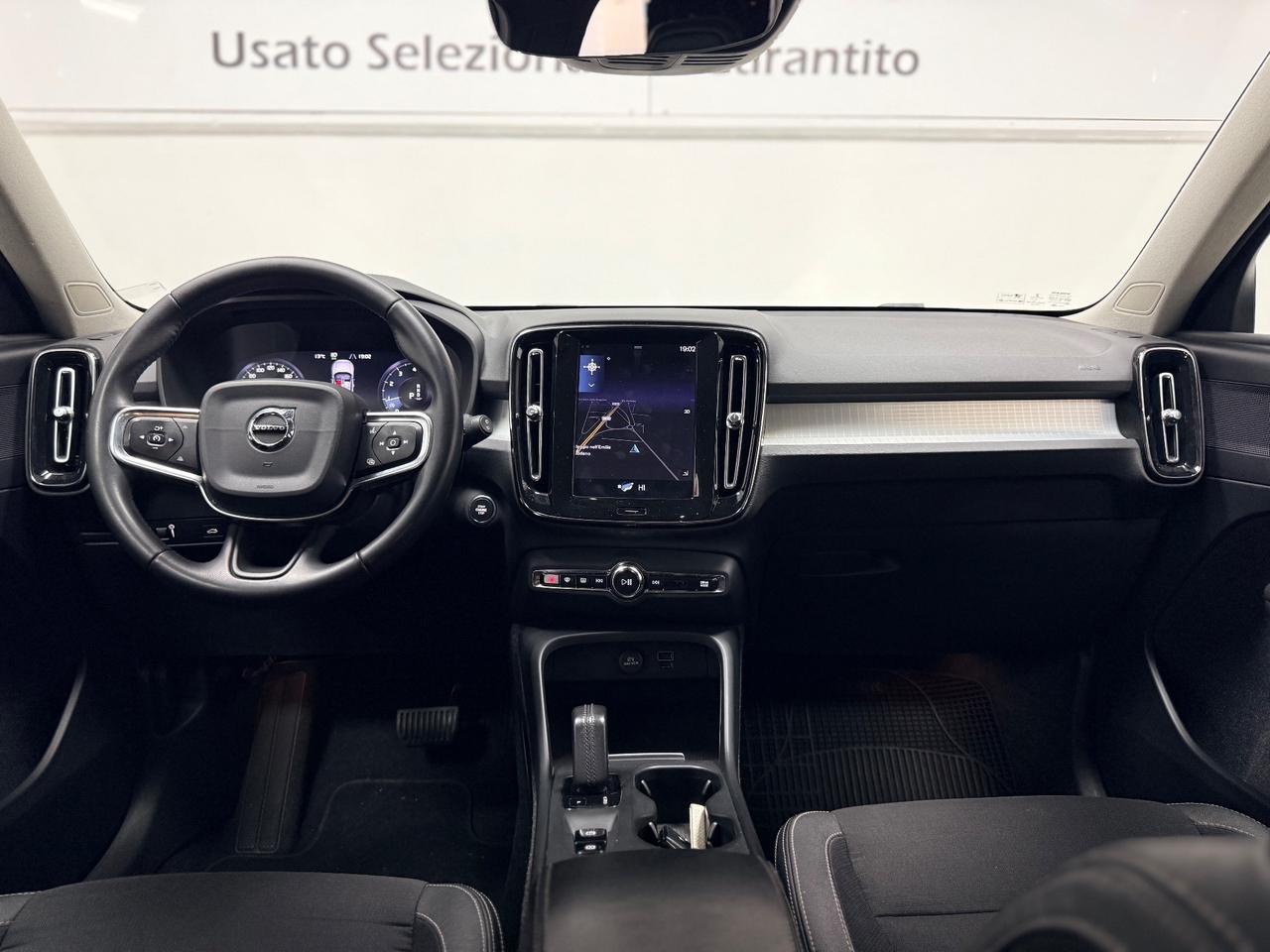 Volvo XC40 1.5 163cv T3 Geartronic Inscription 10/2019 Euro 6D