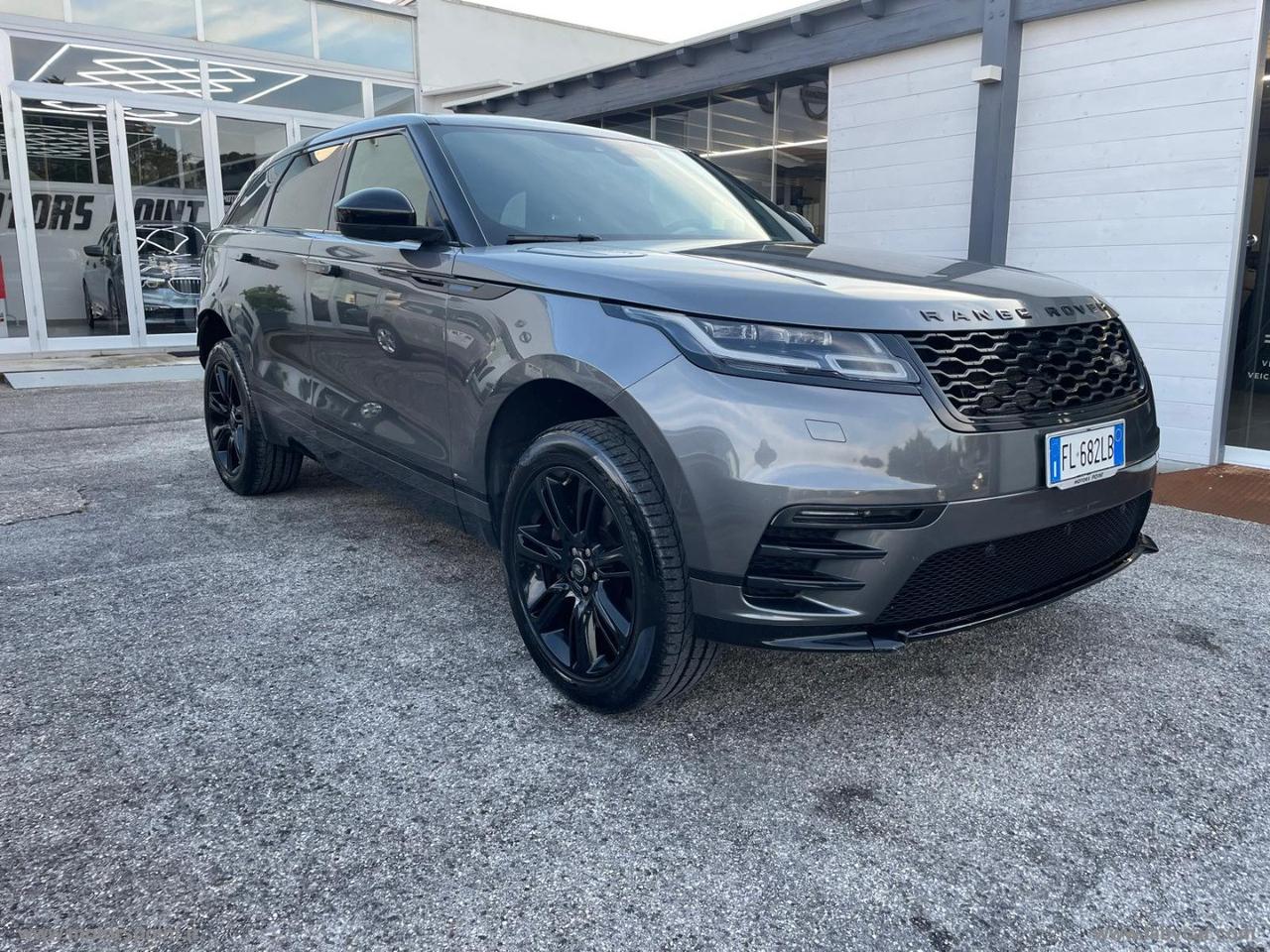 LAND ROVER RR Velar 3.0 V6 SD6 300 R-Dynamic HSE