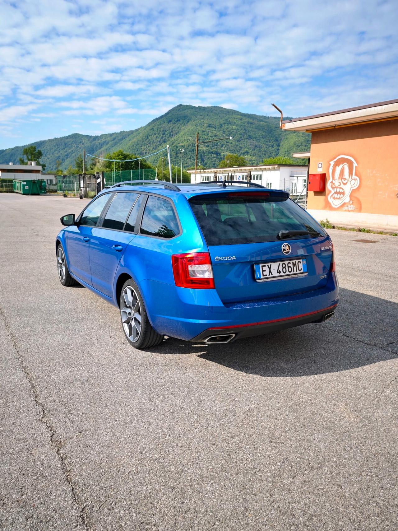 Skoda Octavia 2.0 TDI DSG Wagon RS