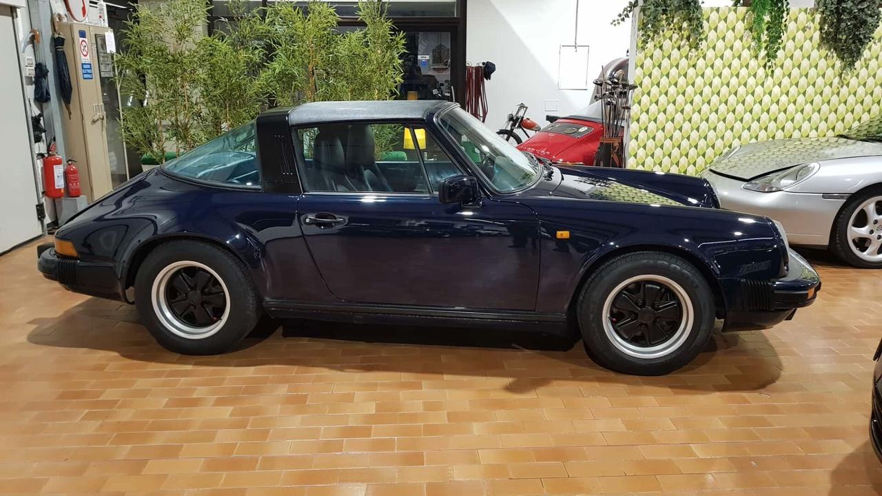 911 Porsche Carrera 3.2 Targa Asi Book Italia