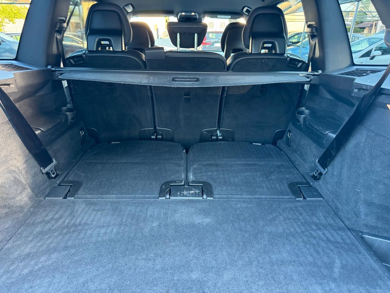 Volvo XC 90 XC90 B5 (d) AWD Geartronic 7 posti R-design