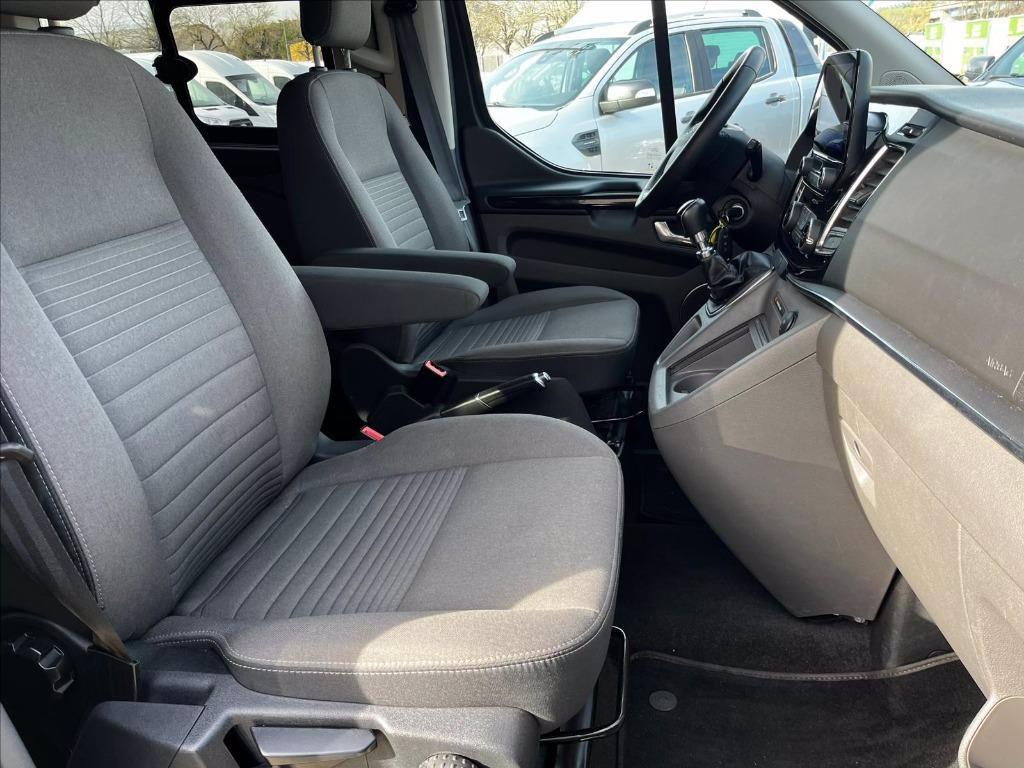 FORD tourneo custom 320 2.0 tdci MHEV 130cv Titanium L1H1 E6.2 del 2021