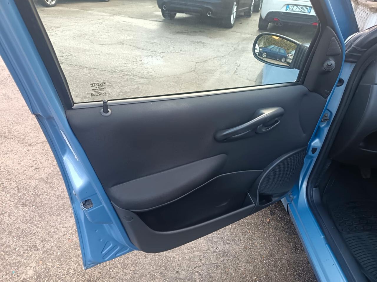 Fiat Punto 1.2i cat 5 porte ELX