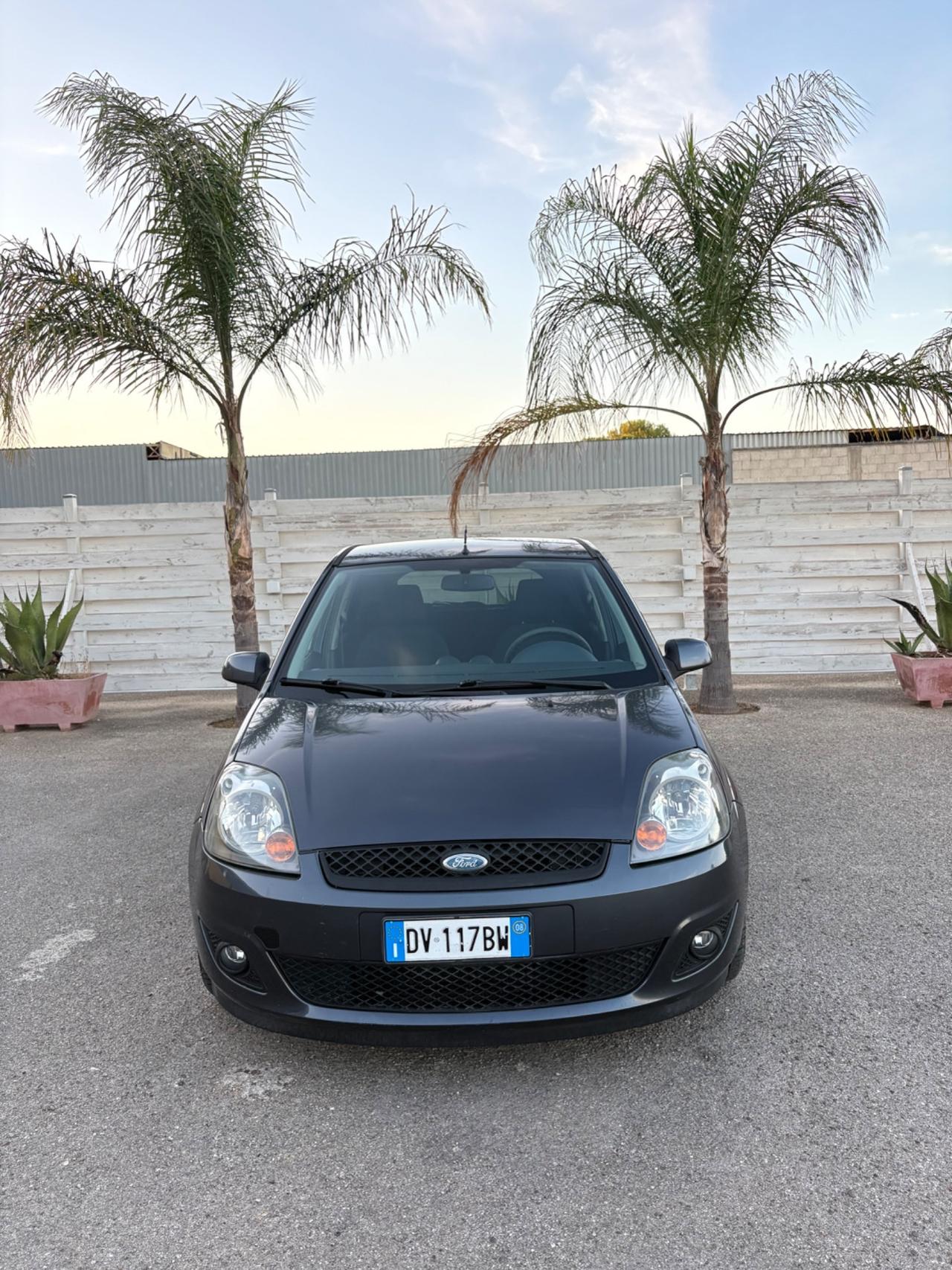 Ford Fiesta 1.4 TDCi 5p. In pronta consegna