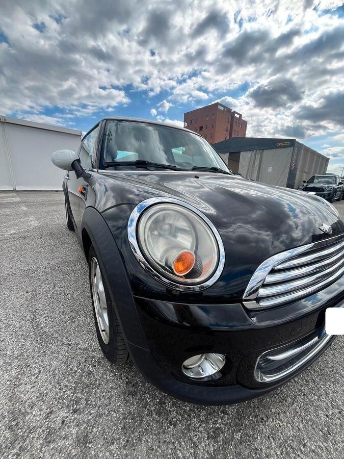 Mini 1.6 16V One (72kW)