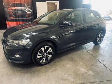 VW Polo 1000cc benzina x neopatentati 119000 km
