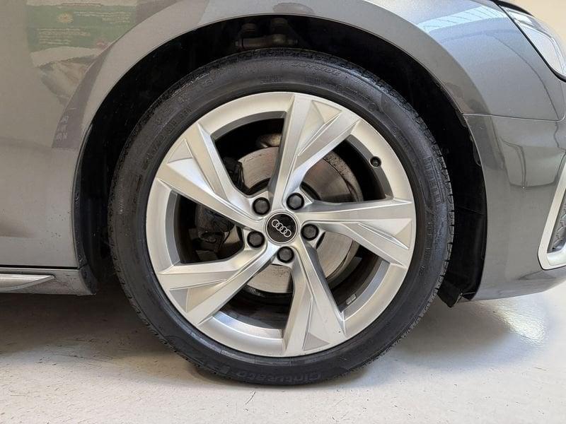 Audi A4 A4 Avant 35 TDI/163 CV S-Tronic S-Line Edition