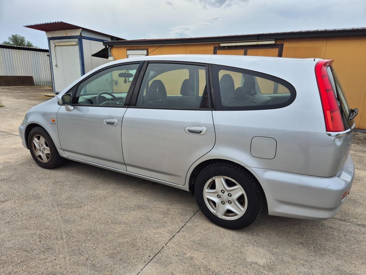 Honda Stream 2.0 16V i-VTEC cat ES