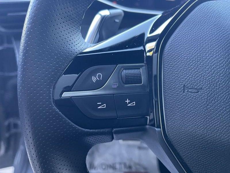 Peugeot 208 1.2 hybrid GT 145cv e-dcs 6 - AZIENDALE
