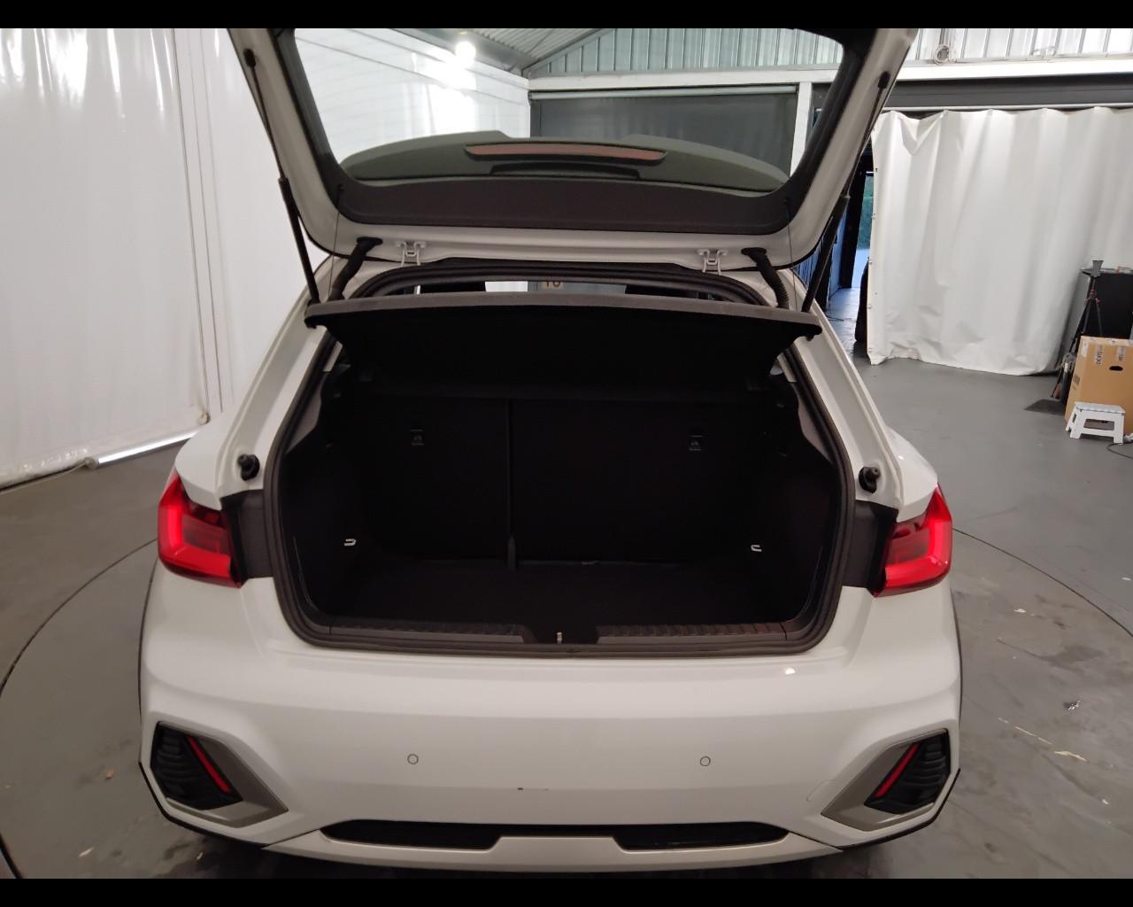 AUDI A1 II 2022 allstreet - A1 allstreet 30 1.0 tfsi Admired 110c