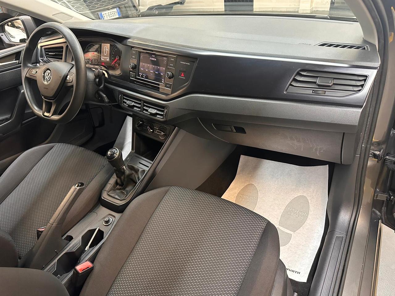 Volkswagen Polo 5p 1.0 evo Trendline 65cv * NEOPATENTATI *