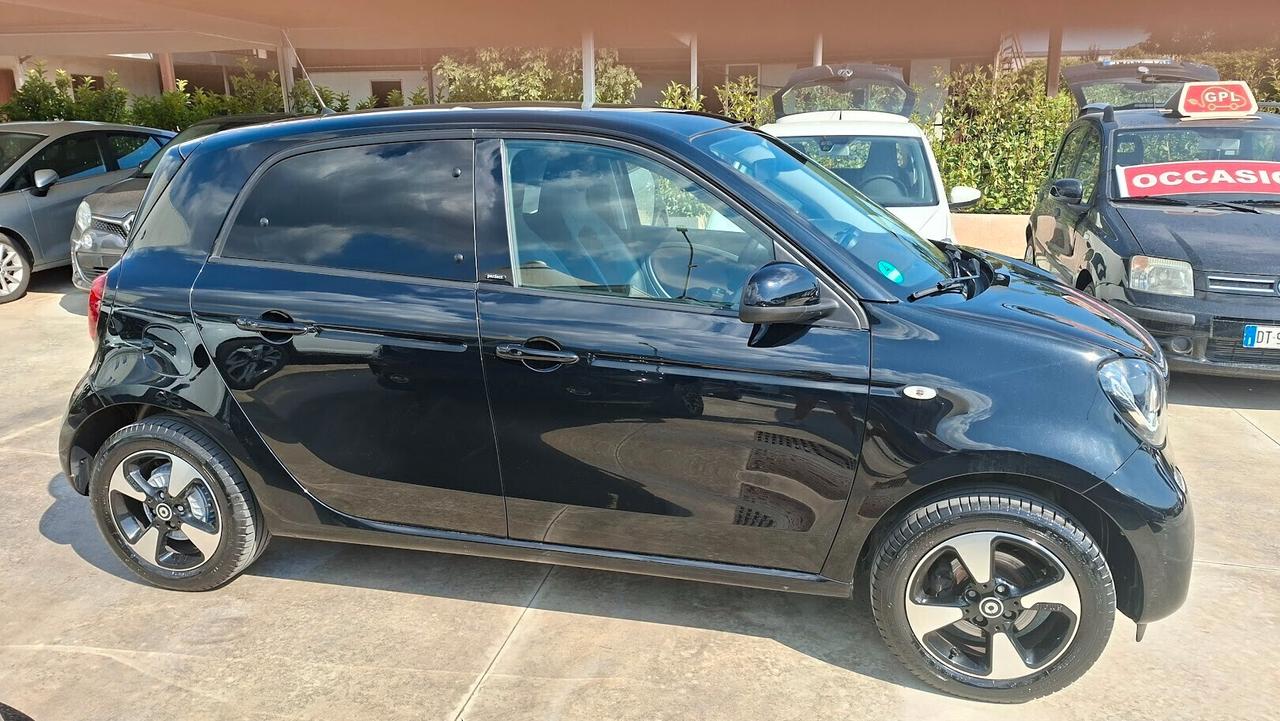 Smart ForFour 90 0.9 Turbo Automatica