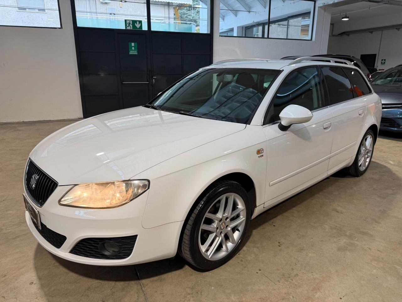 Seat Exeo ST 2.0 TDI Style CRUISE CONTROL-UNICOPROP.