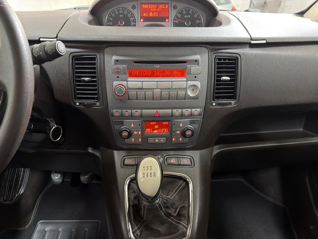 Lancia MUSA 1.4 16V SeS POLTRONA FRAU