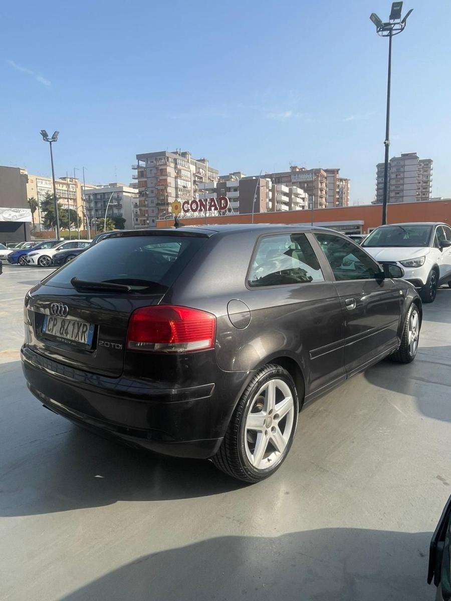 AUDI - A3 - 2.0 16V TDI Ambition
