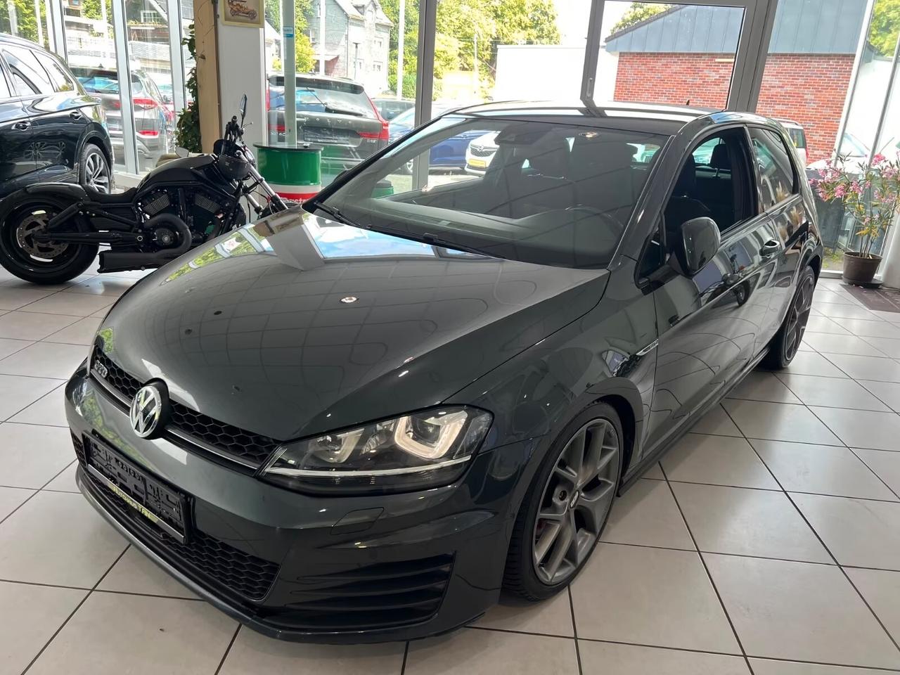 Volkswagen Golf GTD 2.0 TDI 184cv DSG 3p.
