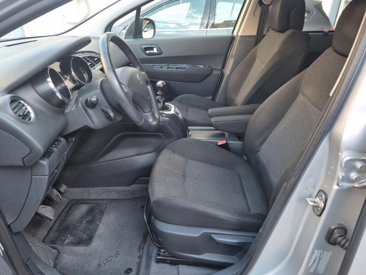 Peugeot 5008 1.6 HDi 112CV Tecno Mix