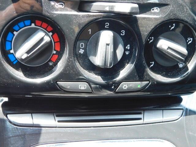 Lancia Ypsilon 1.2 69 CV 5 porte Platinum