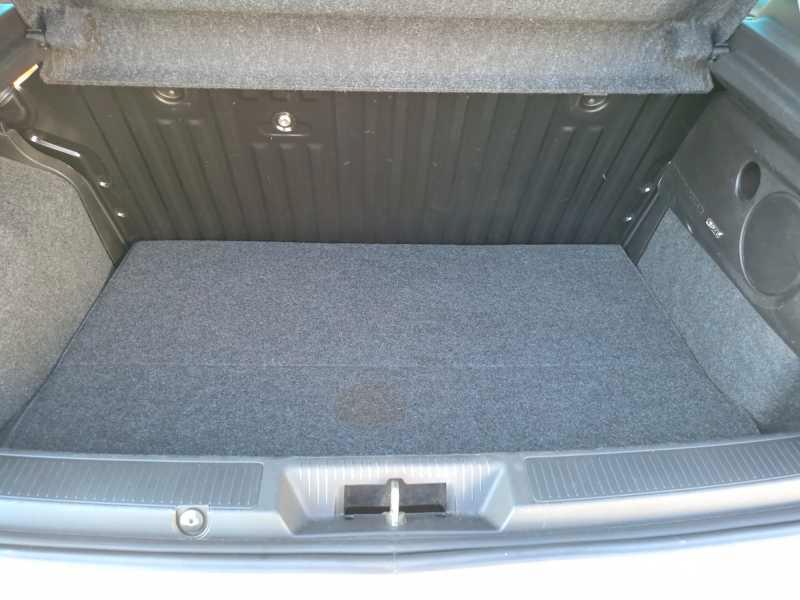 FIAT Punto 5p 1.4 natural power Virgin Radio 70c