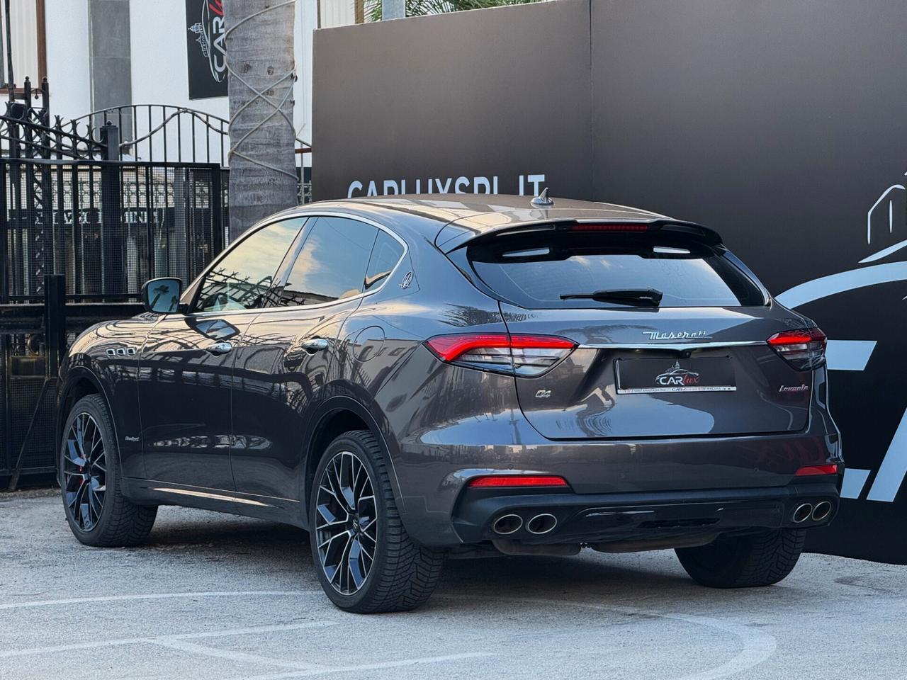 Maserati Levante 3.0 V6 Gransport 350CV Q4