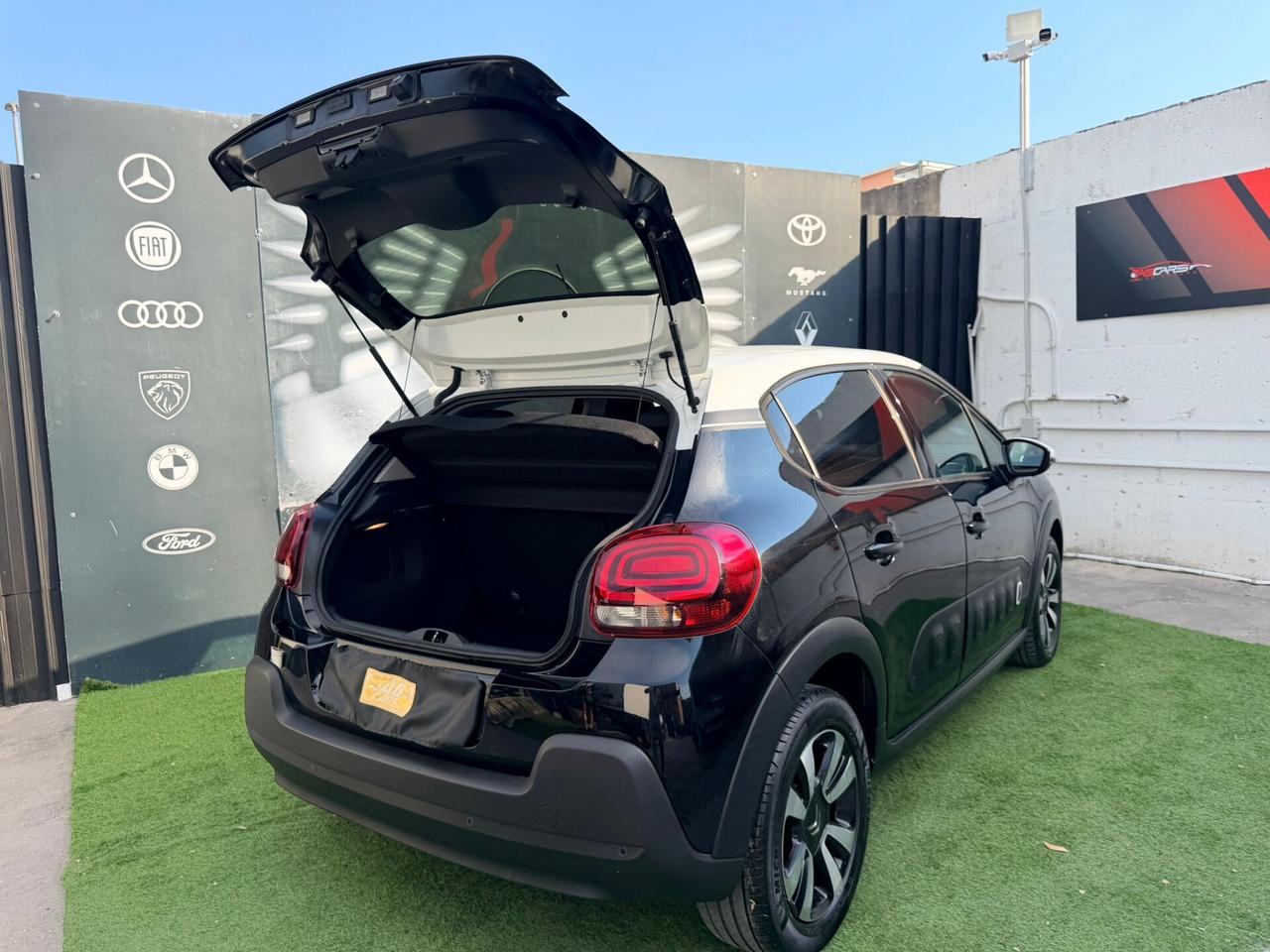 Citroen C3 PureTech 110 S&S Shine