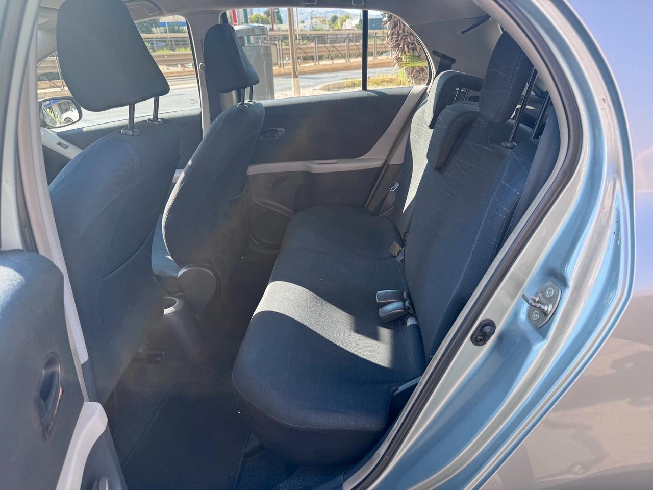 Toyota Yaris 1.3 5 porte