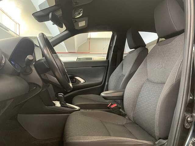 Toyota Yaris Cross 1.5 Hybrid 5p. E-CVT AWD-i Trend