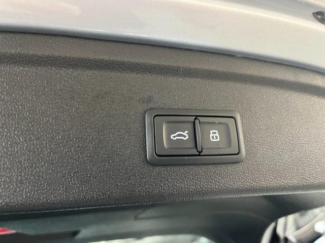 AUDI A3 SPB 30TFSI Business Advanced NAVI/CRUIS ADAT/PARK