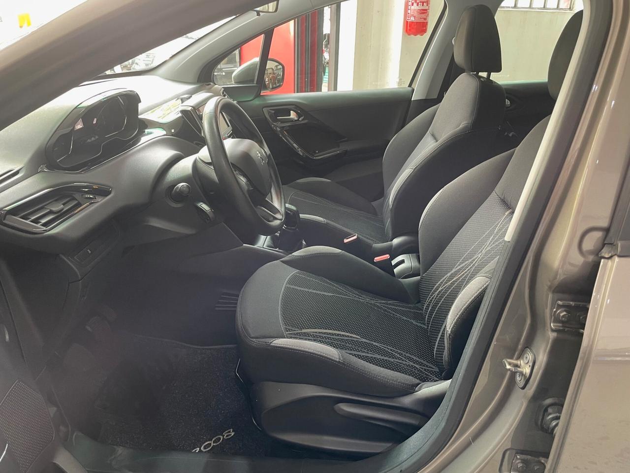 Peugeot 208 1.2 VTi 82 CV 5 porte 83.000KM!!!
