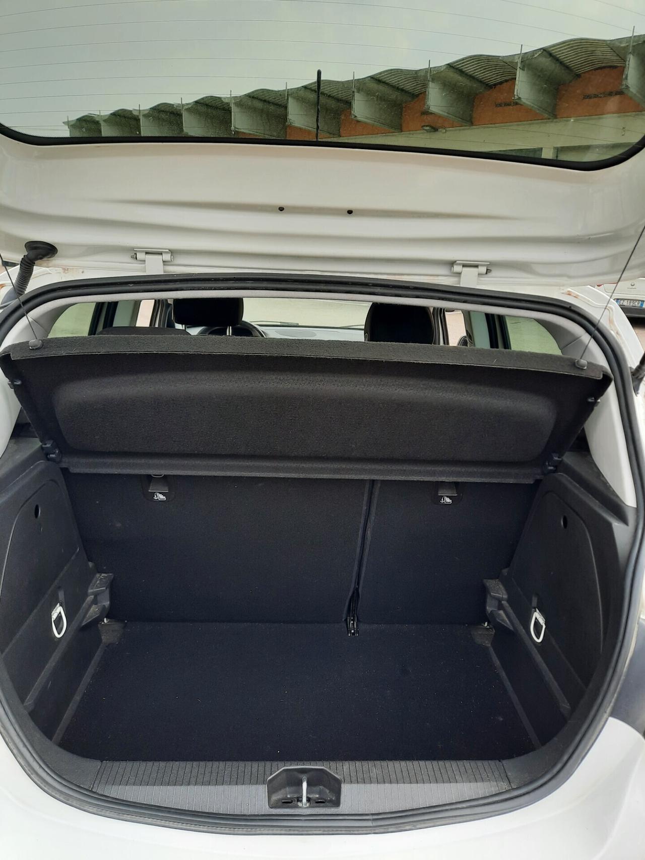 Opel Corsa 1.2 5 porte Innovation OK NEOPATENTATI