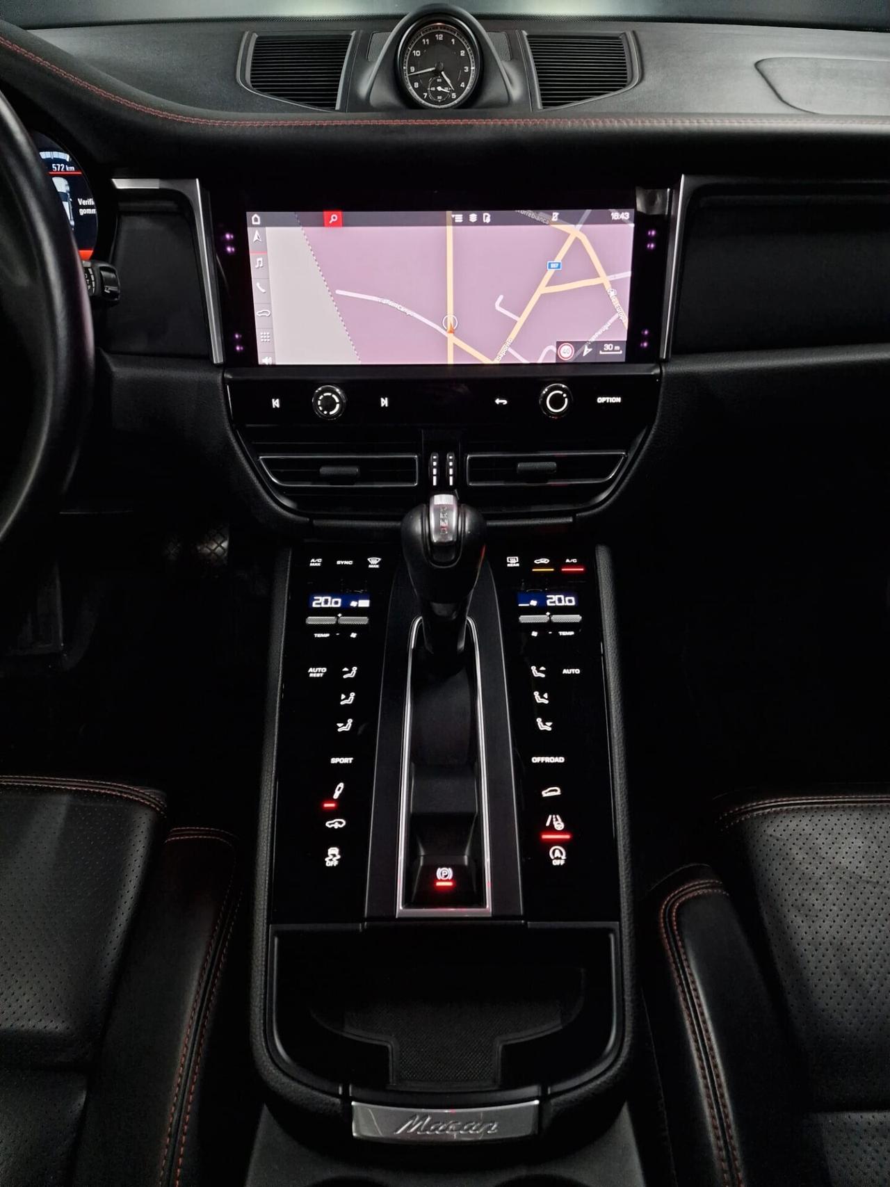 Porsche Macan 2.0 265CV Tetto Apribile