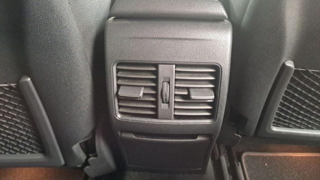 MERCEDES-BENZ GLA 200 d Automatic Premium